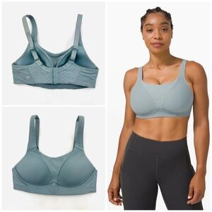 Lululemon Athletica Runtimes Light Teal Sports Bra